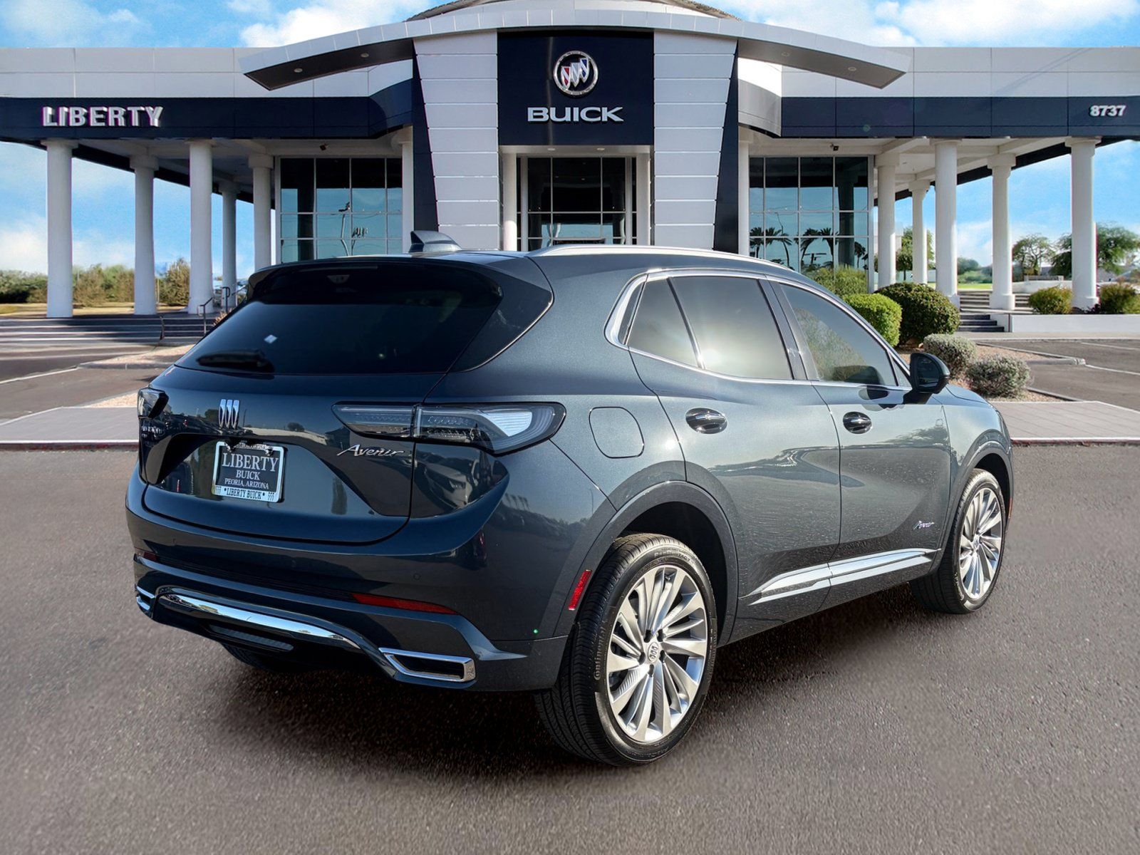Used 2026 Buick Envision Avenir AWD/4WD image 4