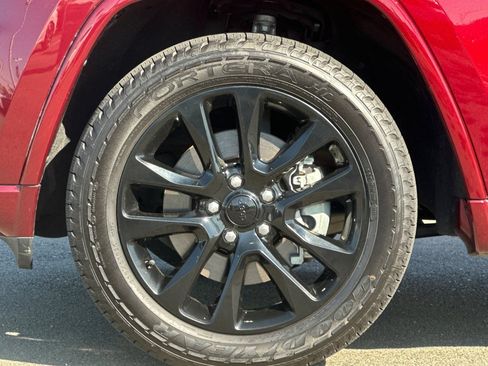 Used 2022 Jeep Grand Cherokee Laredo X AWD/4WD image 27