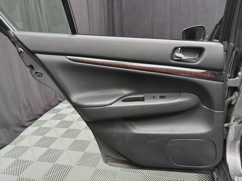 Used 2012 INFINITI G37 x Sedan w/ Premium Pkg AWD/4WD image 24