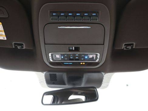 Used 2024 Ford F450 King Ranch w/ FX4 Off-Road Package image 28