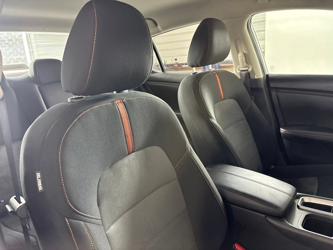Used 2023 Nissan Sentra SR w/ Electronics Package FWD image 29