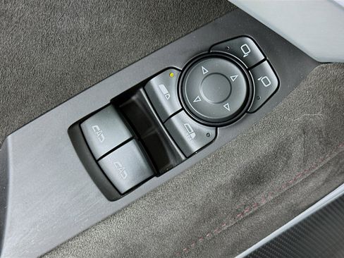 Used 2017 Chevrolet Camaro ZL1 image 15