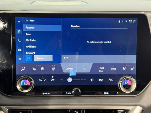 Used 2023 Lexus RX 350 Luxury image 30