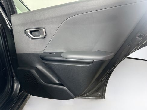 Used 2025 Kia K4 FWD image 28
