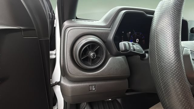 Used 2023 Chevrolet Colorado W/T RWD image 22