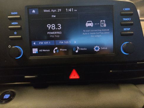 Used 2025 Hyundai Elantra Sport FWD image 25