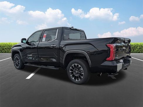 New 2026 Toyota Tundra Limited AWD/4WD image 6