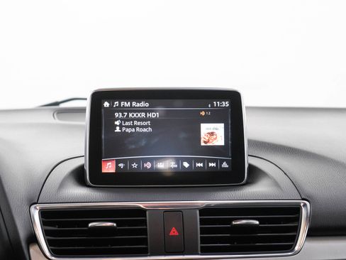 Used 2014 MAZDA MAZDA3 s Grand Touring w/ Technology Package FWD image 16