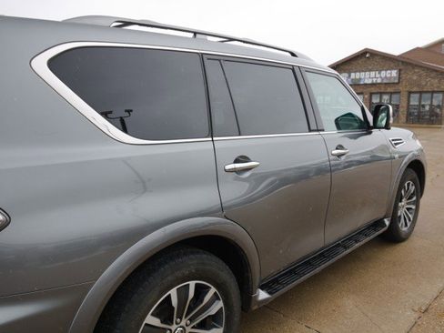 Used 2018 Nissan Armada SL w/ Moonroof Package AWD/4WD image 9