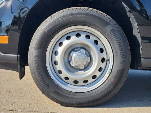 New 2026 Ford Maverick XL image 11