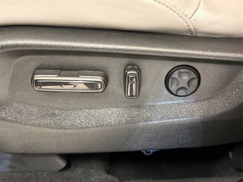 Certified 2022 Honda CR-V EX-L image 26