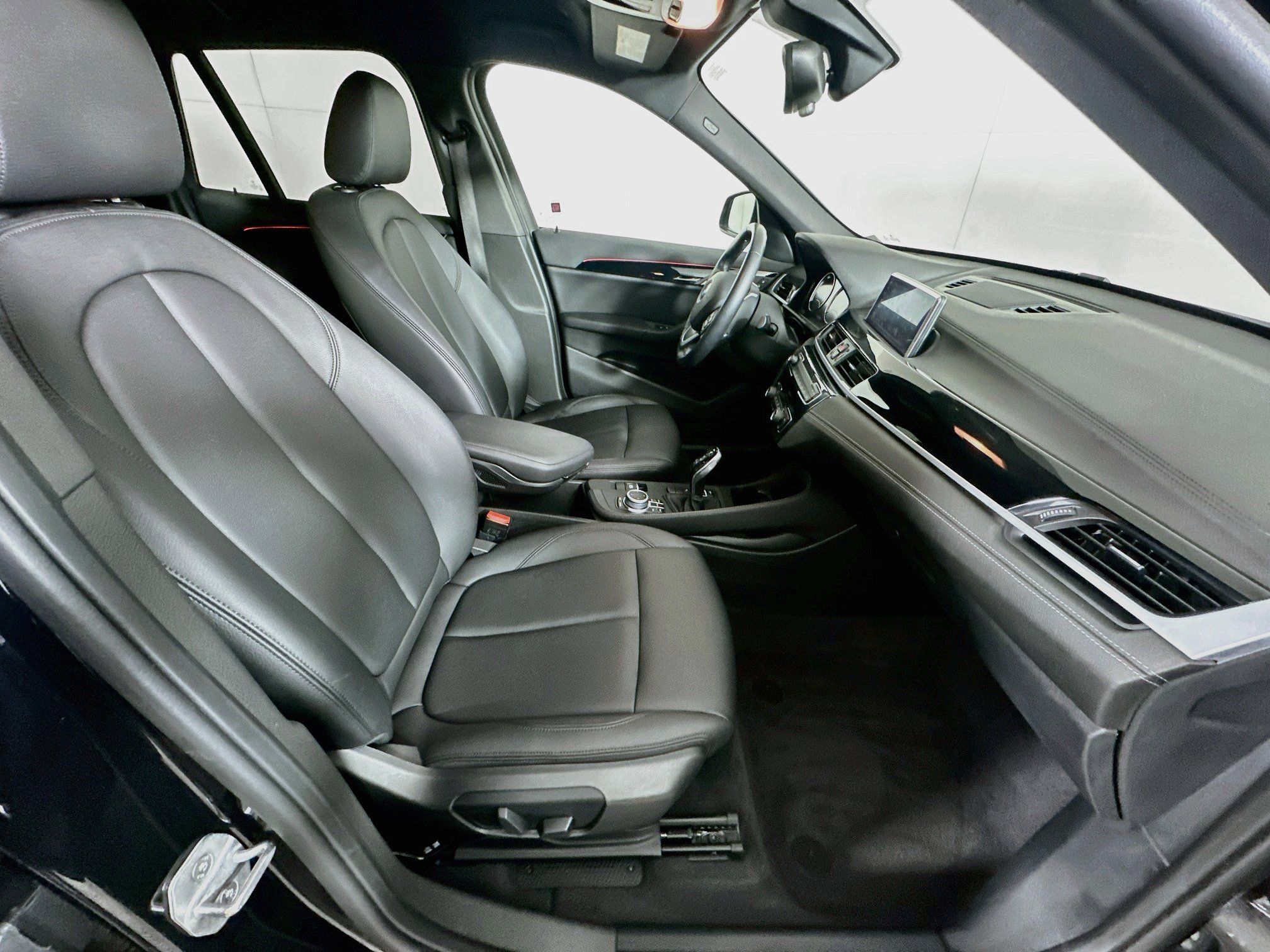 Used 2021 BMW X1 sDrive28i FWD image 30