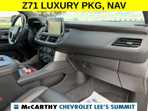 Used 2024 Chevrolet Tahoe Z71 w/ Luxury Package AWD/4WD image 34