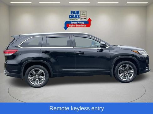Used 2019 Toyota Highlander Limited AWD/4WD image 5