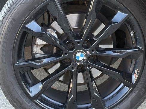 Used 2023 BMW X4 xDrive30i w/ M Sport Package image 10