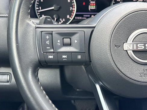 Used 2024 Nissan Pathfinder SV FWD image 15