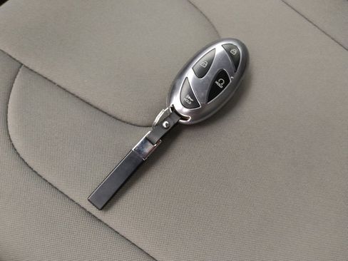 Used 2025 Hyundai Elantra Sport FWD image 32