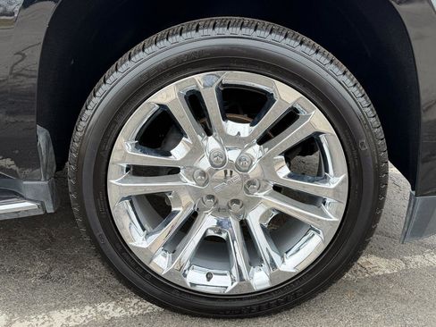 Used 2019 GMC Yukon XL SLT w/ Premium Edition image 37