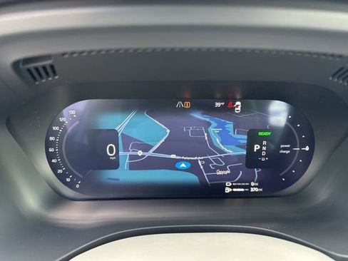 New 2026 Volvo XC60 T8 Ultra w/ Protection Package Premier image 8