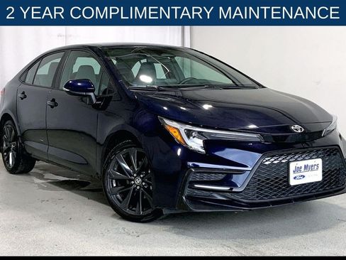 Used 2023 Toyota Corolla SE FWD image 1
