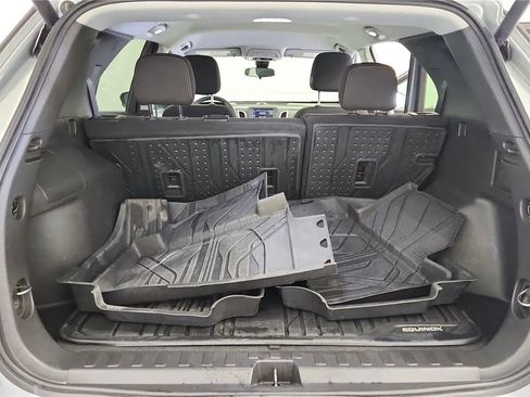 Used 2024 Chevrolet Equinox LT w/ LPO, Floor Liner Package AWD/4WD image 19