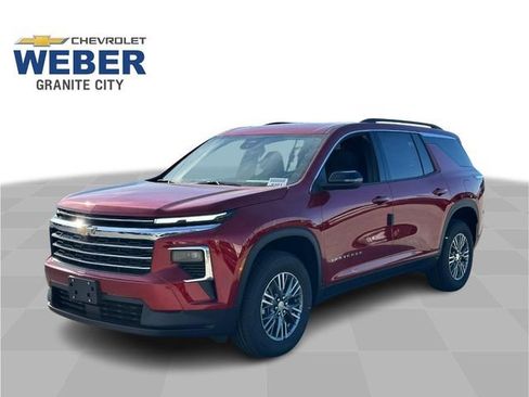 New 2026 Chevrolet Traverse LT w/ LPO, Floor Liner Package FWD image 1