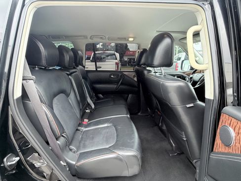 Used 2020 Nissan Armada SL w/ Premium Package RWD image 29