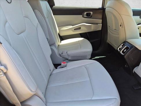 Used 2025 Kia Sorento X-Line EX AWD/4WD image 21