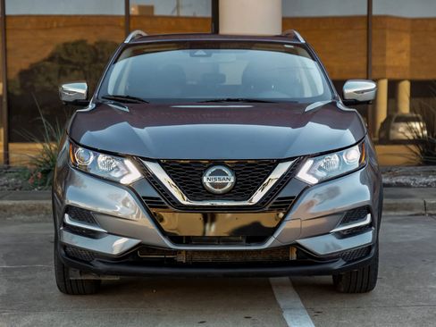 Used 2022 Nissan Rogue Sport SL AWD/4WD image 5