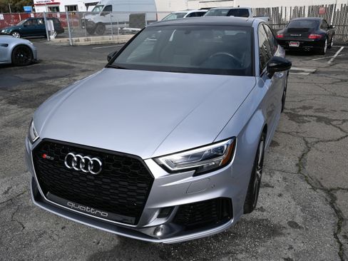 Used 2018 Audi RS 3 image 3