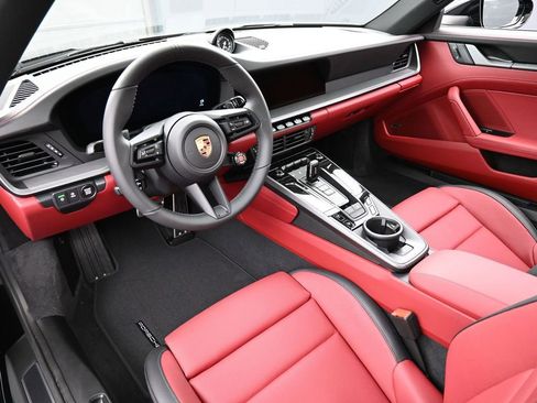 New 2026 Porsche 911 Carrera image 4