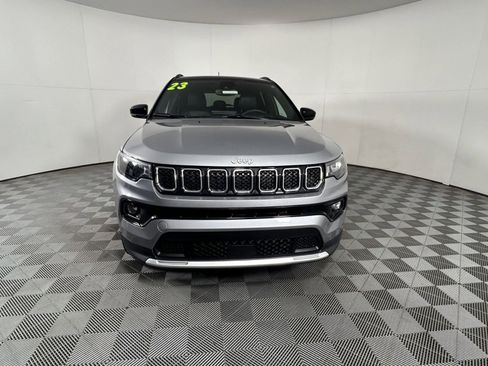Used 2023 Jeep Compass Limited w/ Sun and Sound Group AWD/4WD image 2