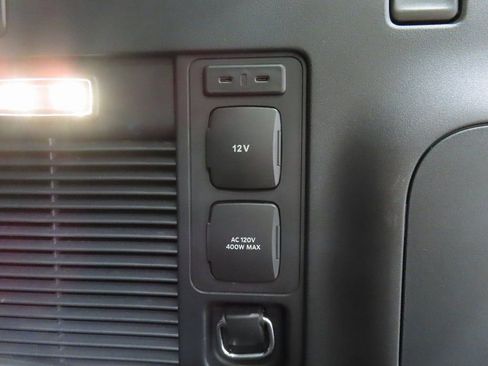 Used 2025 Ford Expedition Max Platinum w/ Platinum Ultimate Package image 41