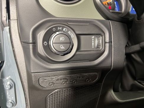 New 2026 Jeep Gladiator Mojave AWD/4WD image 18