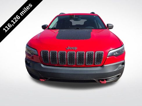 Used 2019 Jeep Cherokee Trailhawk AWD/4WD image 2
