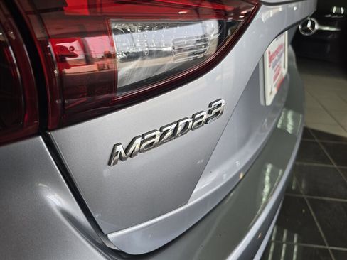 Used 2017 MAZDA MAZDA3 Sport image 28