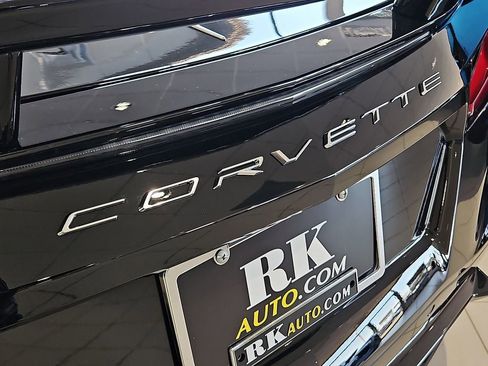 New 2026 Chevrolet Corvette Stingray Convertible w/ Z51 Performance Package image 18