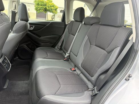 Used 2021 Subaru Forester Premium AWD/4WD image 15