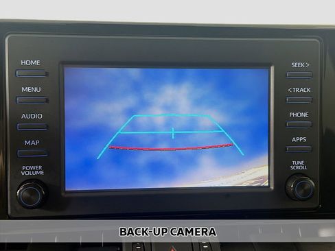 Used 2019 Toyota RAV4 XLE Premium w/ Cold Weather Package AWD/4WD image 6