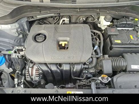 Used 2023 Kia Soul LX image 28