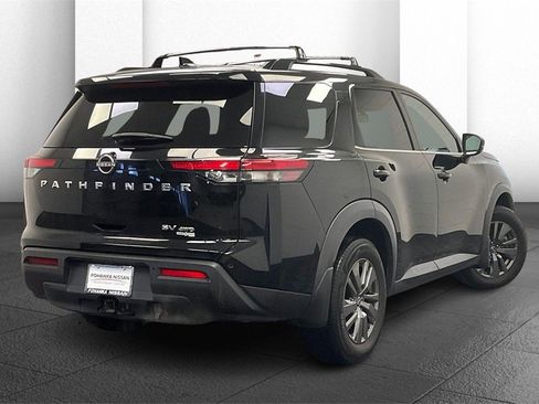 Used 2022 Nissan Pathfinder SV w/ SV Premium Package image 12