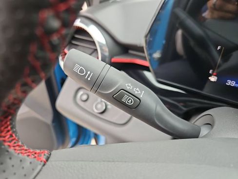 New 2026 Chevrolet Trax RS w/ Sunroof Package image 22