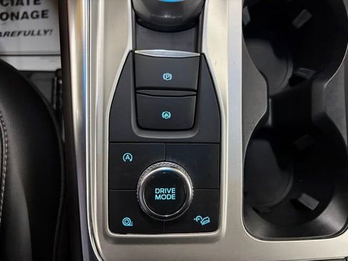 Used 2023 Ford Explorer XLT w/ Equipment Group 202A image 66