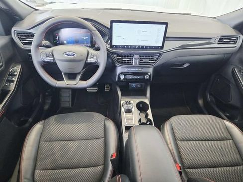 Used 2023 Ford Escape ST-Line w/ Tech Pack #1 image 6