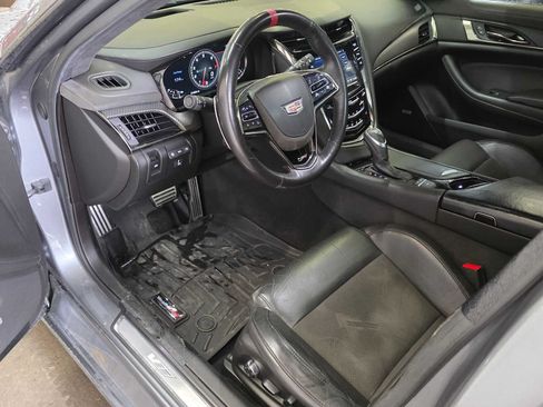 Used 2019 Cadillac CTS V w/ Carbon Fiber Package RWD image 18