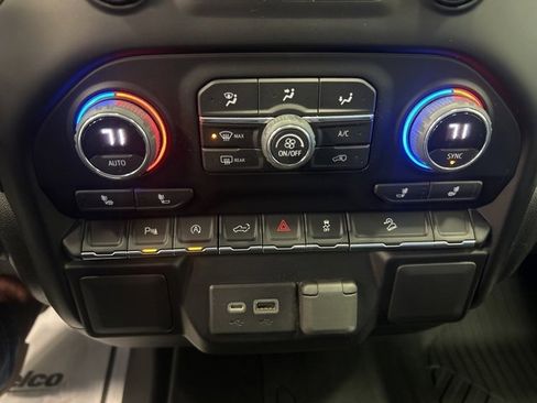 Used 2022 Chevrolet Silverado 1500 RST image 26