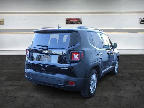 Used 2019 Jeep Renegade Latitude w/ Popular Equipment Group image 7