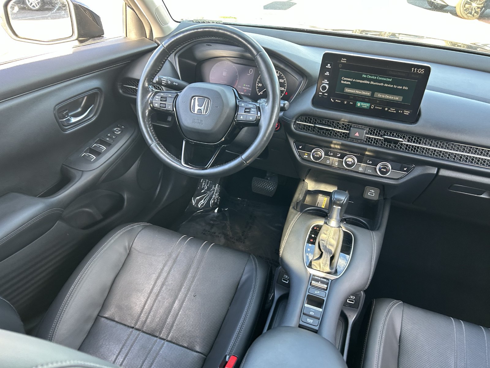 Used 2023 Honda HR-V EX-L image 16