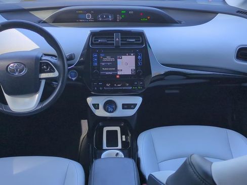 Certified 2016 Toyota Prius Four Touring w/ Premium Convenience Package image 13