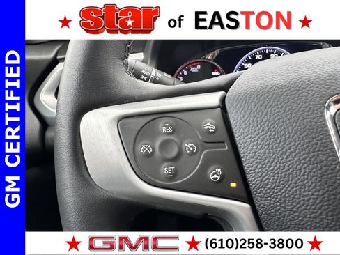 Used 2023 GMC Acadia SLT w/ Technology Package image 36